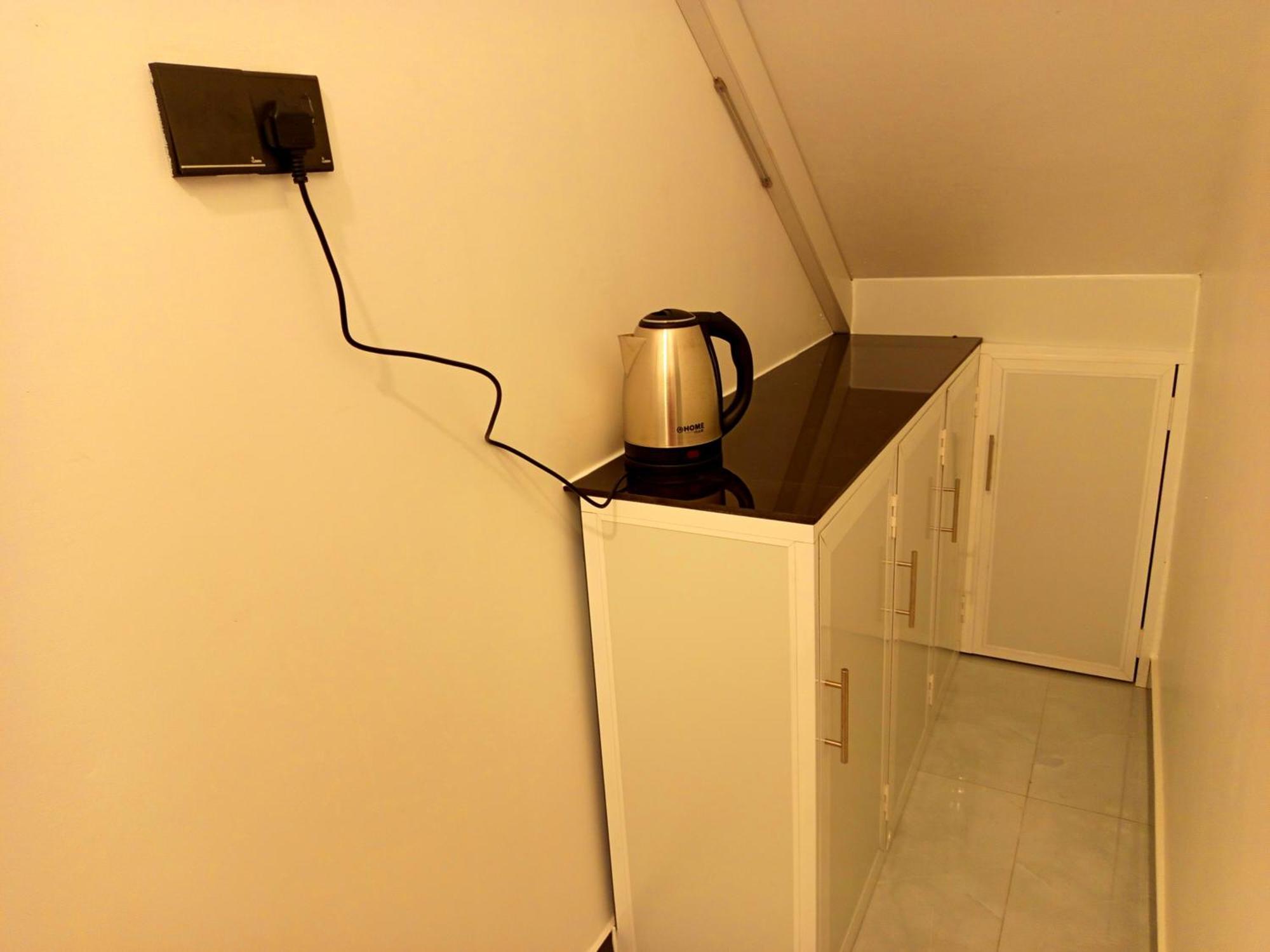 Olu Bunk Apartment Диквела Екстериор снимка